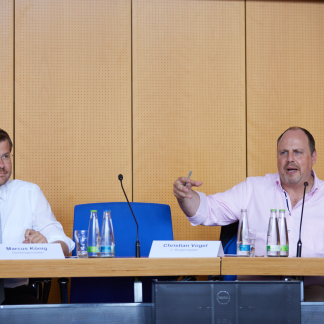 ( Bild: Erich Malter / Erich Malter Erlangen ) 14. Juli 2022 das Kuratorium für Vielfalt und Zusammenhalt Nürnberg