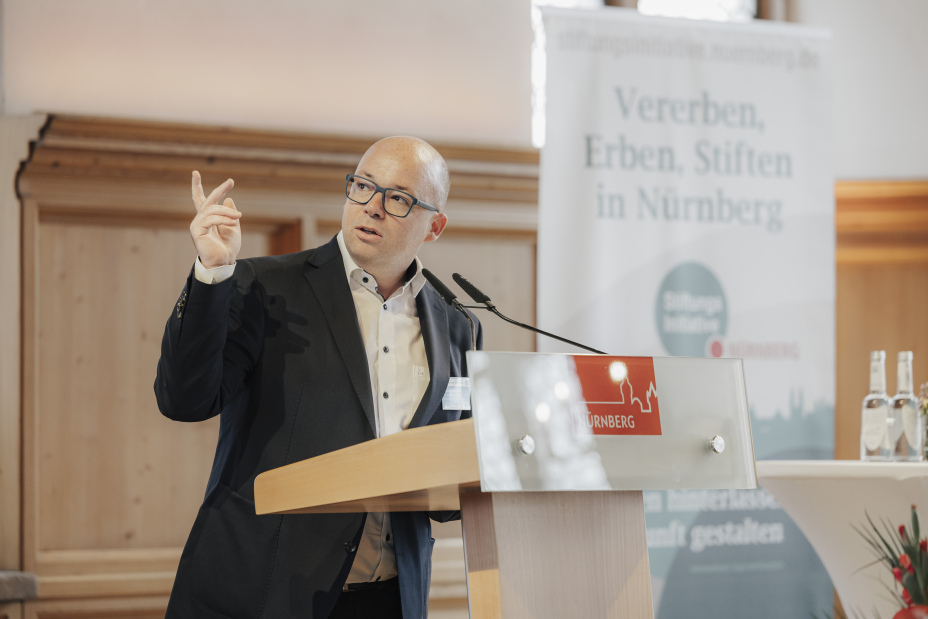 Bild © Giulia Iannicelli Stadt NürnbergReferat für Jugend, Familie und SozialesNürnberger StiftungstagNürnberg, 17.07.2025Foto: Giulia Iannicelli, Bild © Giulia Iannicelli