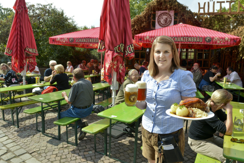 © Uwe Niklas / Stadt Nürnberg Fränkische Spezialitäten auf dem Nürnberger Altstadtfest. © Uwe Niklas / Stadt Nürnberg