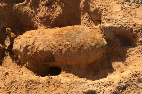 Nahaufnahme der zweiten Fliegerbombe in der Brunecker Straße