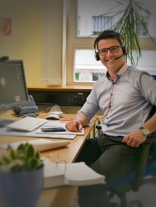 Johannes am Arbeitsplatz