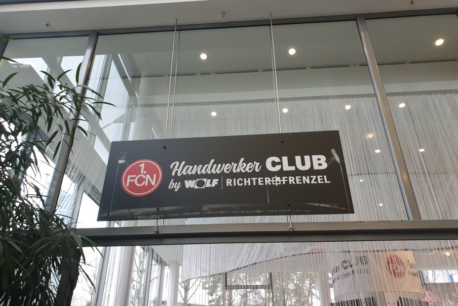 Schild Handwerker Club, Bild © Berufliche Schule 4 / Stadt Nürnberg