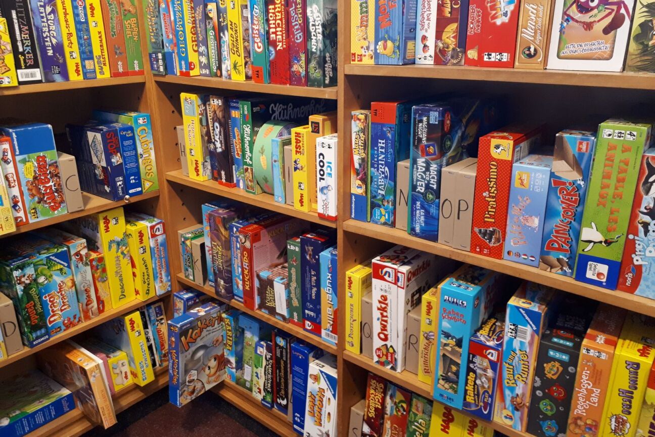Spiele im Test Angebot, Bild © Tatiana D'Amato / Stadt Nürnberg, B7, BFS Soz Spiele im Test Auswahl, Bild © Tatiana D'Amato / Stadt Nürnberg, B7, BFS Soz