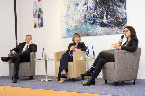 Podiumsdiskussion bei der 11. Bildungskonferenz der Stadt Nürnberg