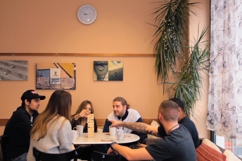 Cafeteria, Schüler, Bild © HKK