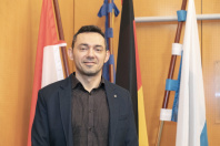 Portraitfoto von Dmytro-Daniel Feldmann, 2. stellv. Vorsitzender des Integrationsrates