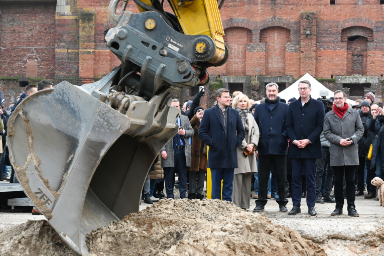 Beginn Baumaßnahme Innenhof der Kongresshalle