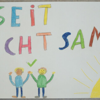 ( Bild: Kulturladen Loni-Übler-Haus / Kulturladen Loni-Übler-Haus ) Mensch ist Mensch! Wir halten zusammen!