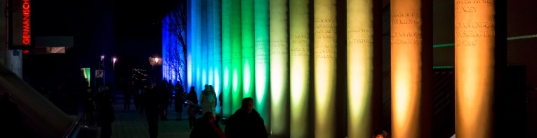 Lichtinstallation Straße der Menschenrechte