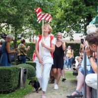 Am Sonntag, 14. August 2022, traf die 2. Nürnberger Dackelparade im Schlossgarten ein....