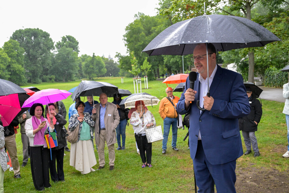 Einweihung der Bäume der Partnerstädte.an der Wöhrder  Wiese, BM Christian Vogel, Bild © Anestis Aslanidis