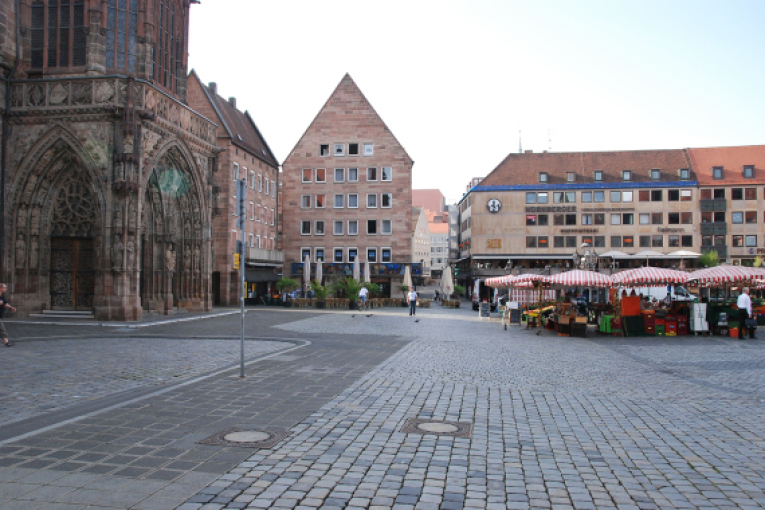 Alt_web_Obstmarkt_Hauptmarkt