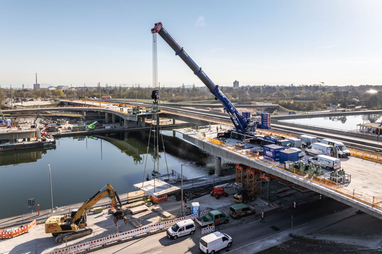 Bild © Christian Höhn / Stadt Nürnberg Abriss der Frankenschnellwegbrücke über den Main-Donau-Kanal, Bild © Christian Höhn / Stadt Nürnberg