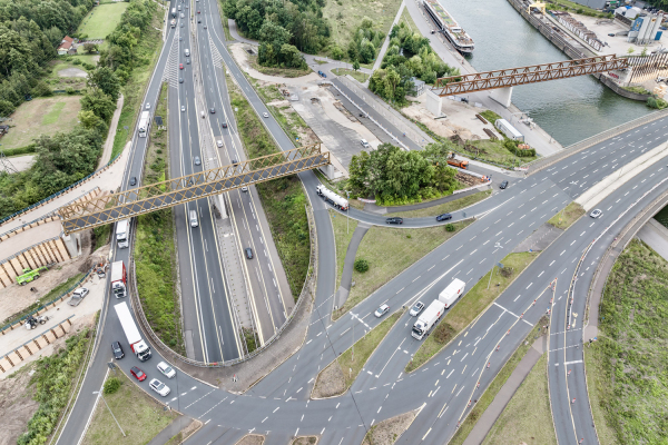 Projekt Hafenbrücken: Anschlussstelle Nürnberg-Hafen-Ost mit Behelfsbrücken über die Südwesttangente und Main-Donau-Kanal