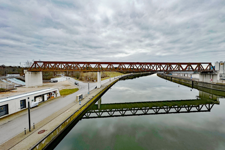 Projekt Hafenbrücken: Behelfsbrücke über die A73