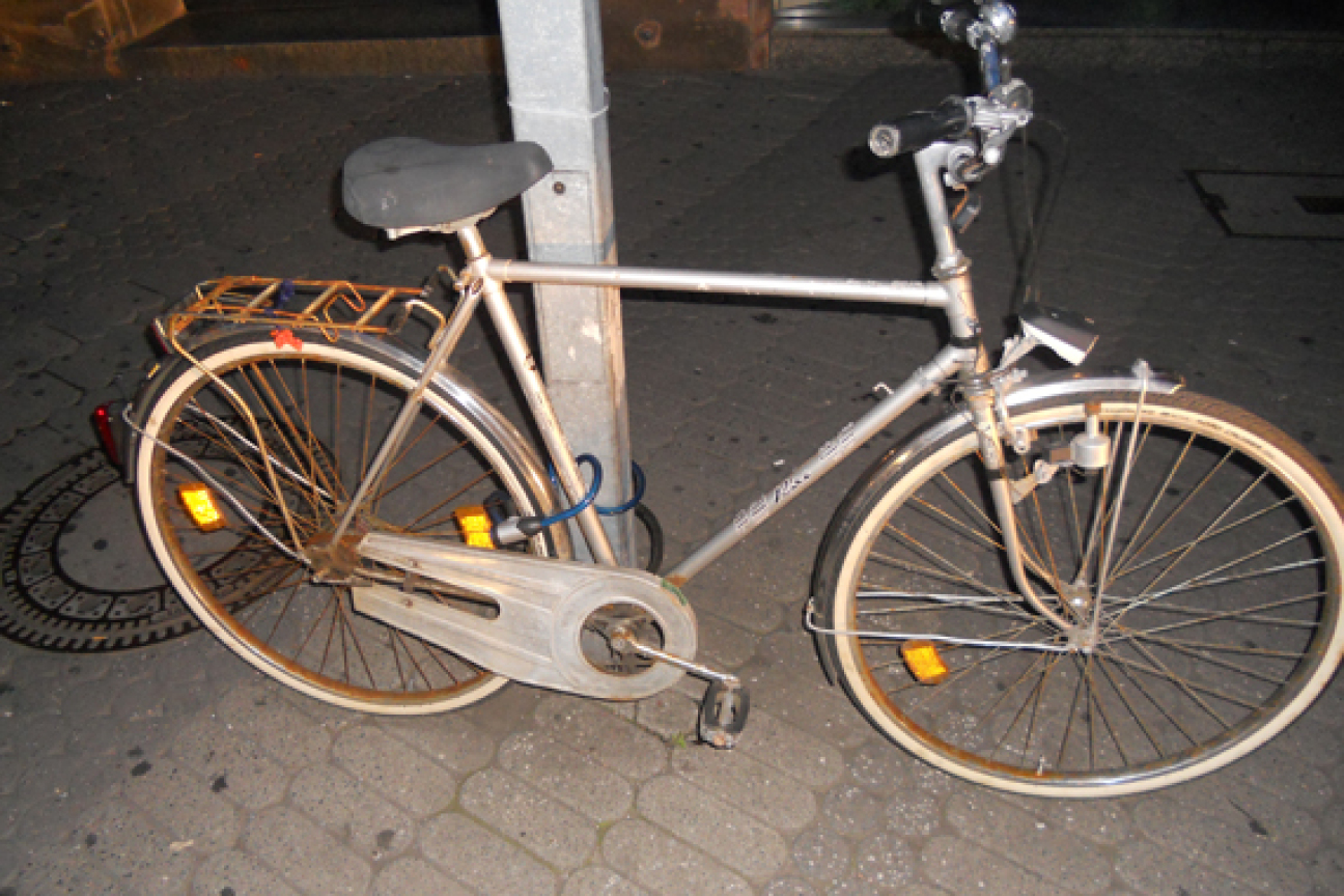 Bild © SÖR Abgesperrtes Fahrrad in der Innenstadt, Bild © SÖR