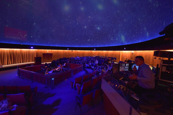 Ein Tag im Planetarium