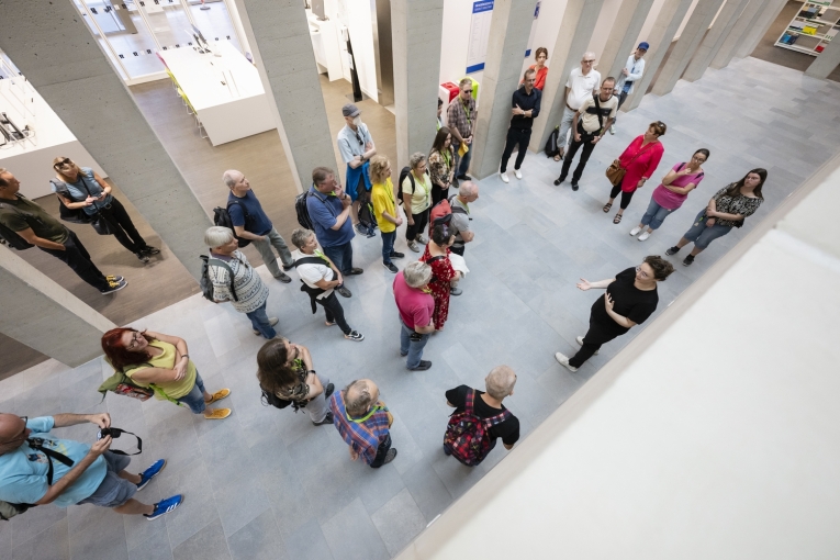 Führung durch die Technische Hochschule