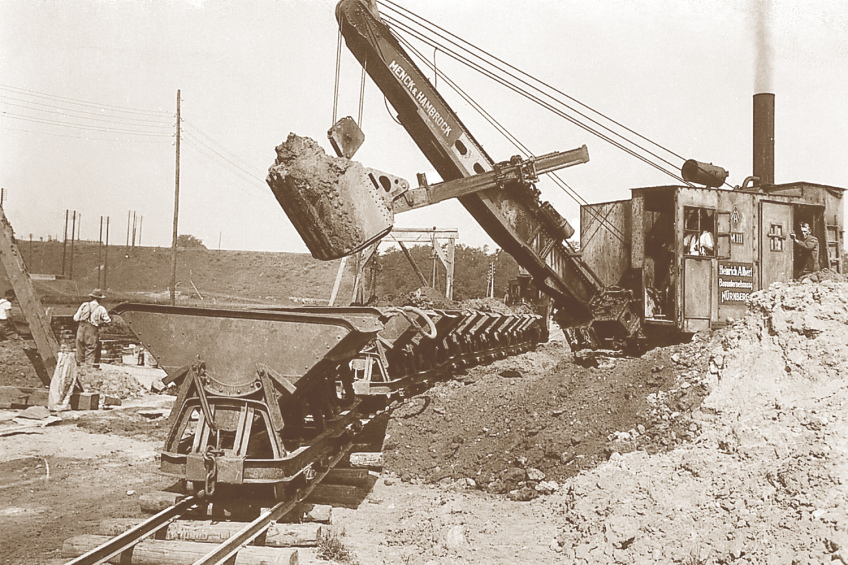 Bauarbeiten am Hauptzuführungskanal, Dampfbagger © Stadtarchiv Nürnberg