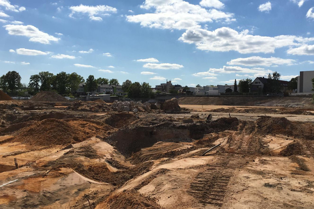 Bild © Feuerwehr Nürnberg Fund einer Fliegerbombe an der Brunecker Straße., Bild © Feuerwehr Nürnberg