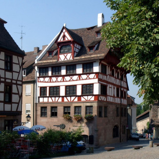 ( Bild: Stadt Nürnberg ) Dürerhaus, Außenansicht