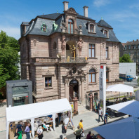 Eröffnungsfest der Kunstvilla in der Blumenstraße im Jahr 2014.