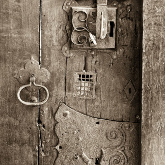 ( Bild: Birgit Fuder / Stadt Nürnberg ) Lochgefängnisse, Tür