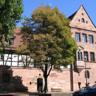 ( Bild: job / Stadt Nürnberg ) Tucherschloss, AuÃenansicht