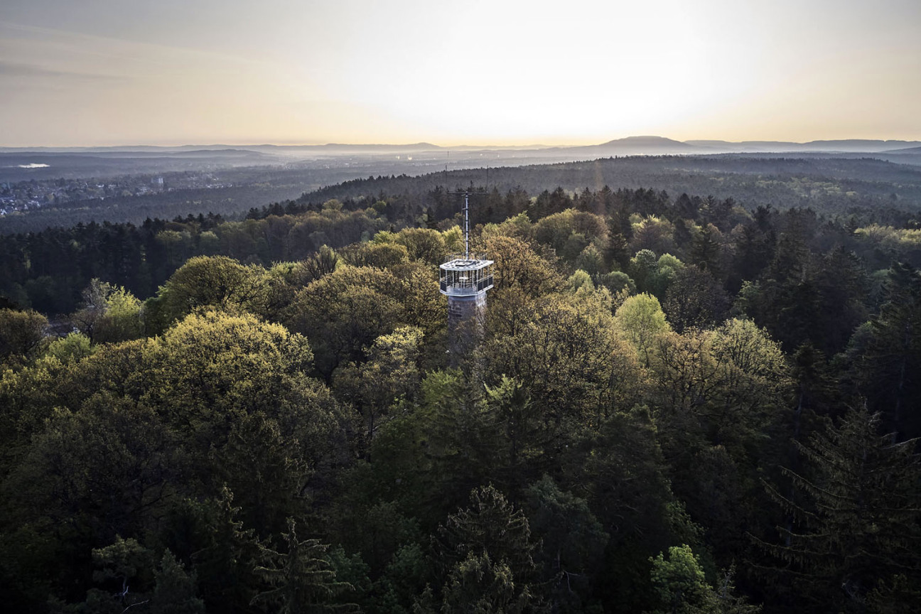 Bild © Gerhard Illig / Stadt Nürnberg Blick über den Nürnberger Reichswakl und den Schmausenbuckturm., Bild © Gerhard Illig / Stadt Nürnberg