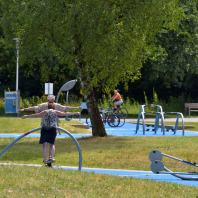 Spielplatz und Wasserspielplatz an der Norikusbucht.