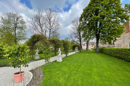 Laubengang in den Hesperidengärten.