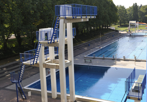 Springerbecken und Schwimmerbecken Stadionbad