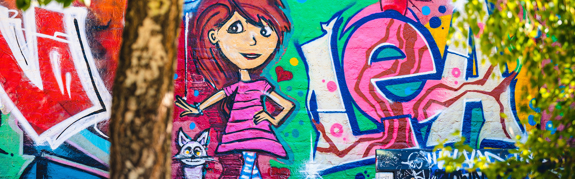 Langwasser Wand-Fassade mit Graffiti