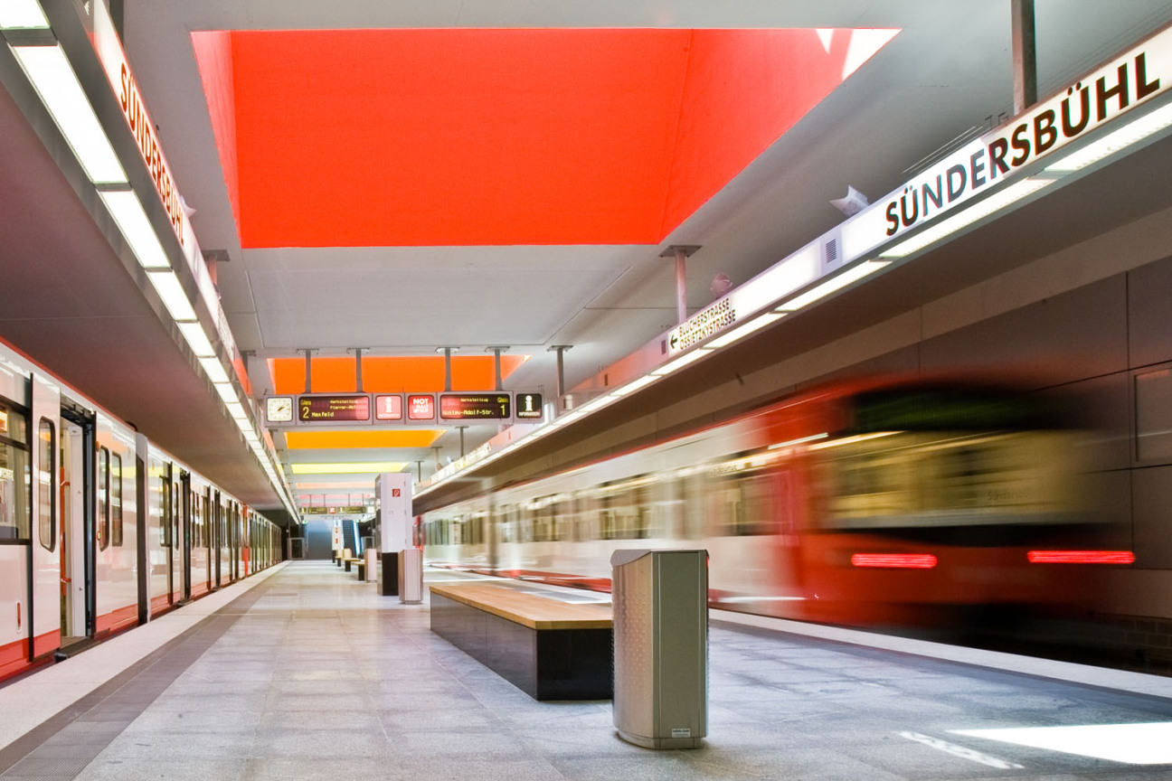 Bild © Ralf Schedlbauer / Stadt Nürnberg Vollautomatische U-Bahn in Sundersbühl, Bild © Ralf Schedlbauer / Stadt Nürnberg